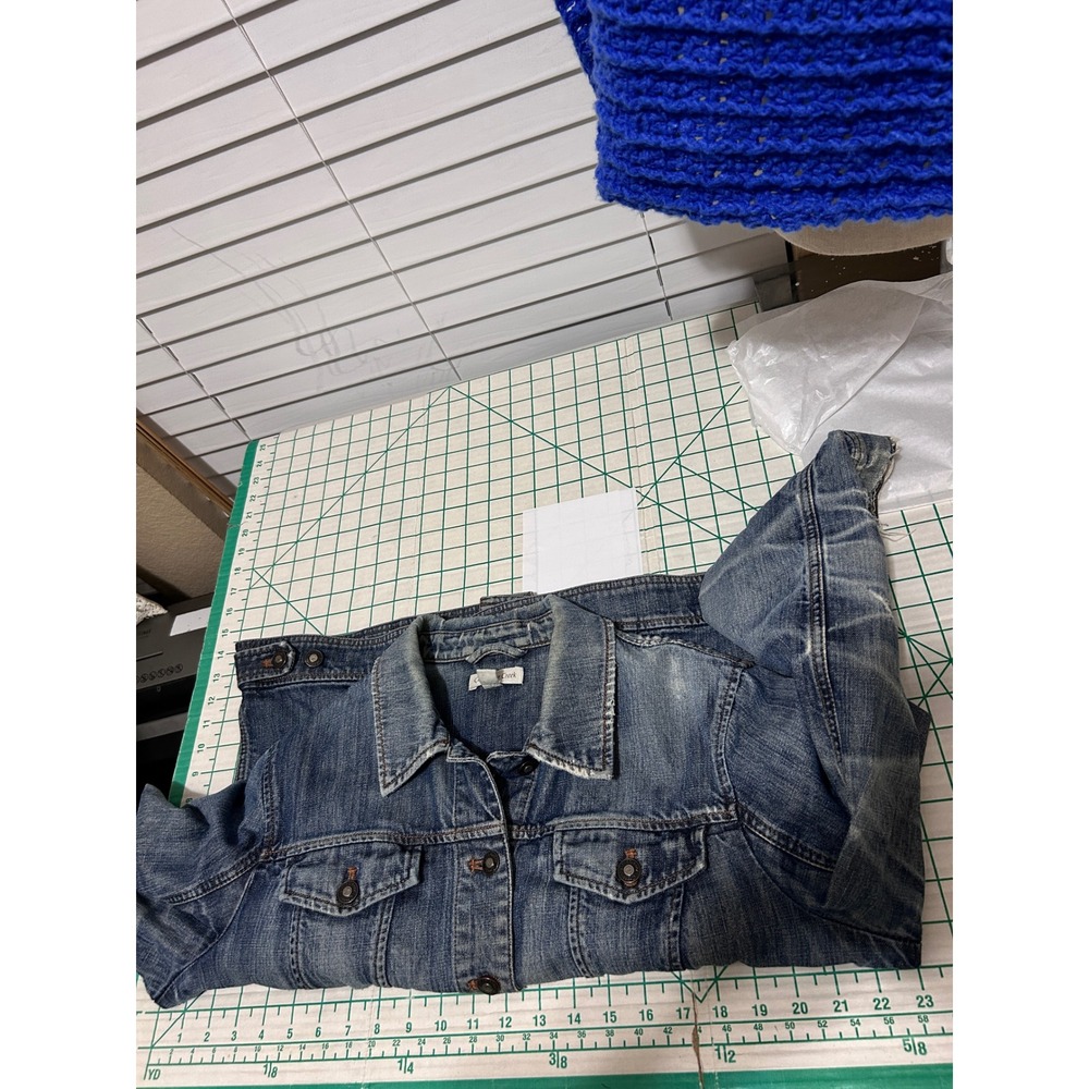 Coldwater Creek 16 Distressed Embroidered Denim Jacket Blue Sequin Boho Trucker - Picture 5 of 15